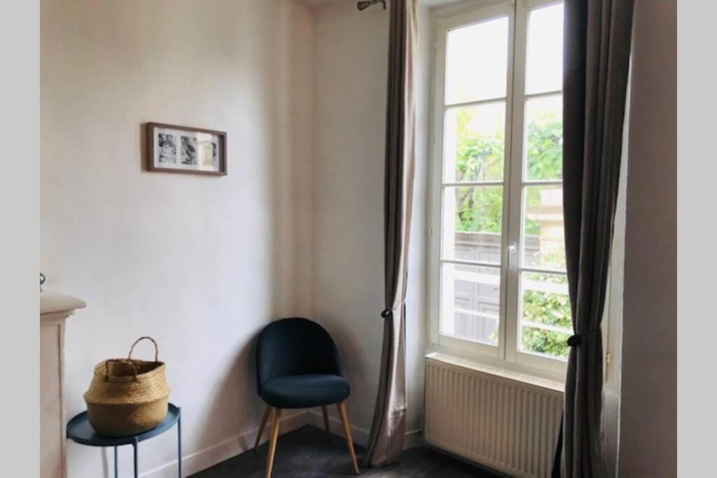 Au Coeur Du Vieux Bayeux, Logement De Charme Apartment Exterior photo
